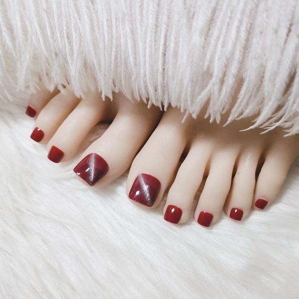 

false nails 24pcs red toenails patch glue type removable short paragraph fashion manicure save time, Red;gold