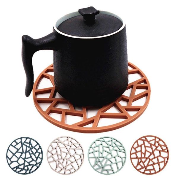 

mats & pads hollow silicone heat insulation non-slip cup pad placemat dinning table mat round design placemats linen non slip kitchen