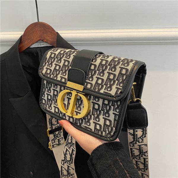 

single shoulder bag women's fashion versatile letter high sense personalized messenger small square purse sale