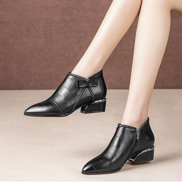 

pointed toe beige square heel women boots 2021 fashion butterfly-knot ankle zipper pu leather rubber zapatos mujer, Black