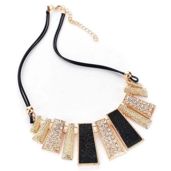 

chokers gothic geometric necklace clavicle chain for women (black), Golden;silver