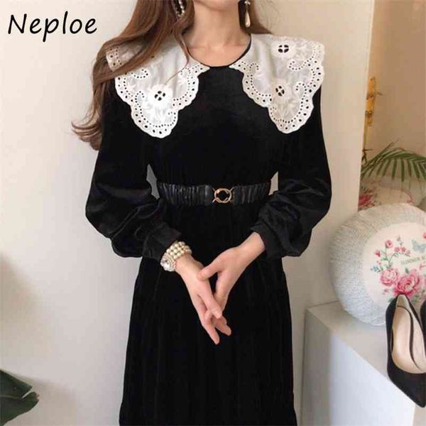 

vintage flower embroidery lace hook dress women high waist hip sashes a line vestidos doll collar long sleeve robe 210422, Black;gray