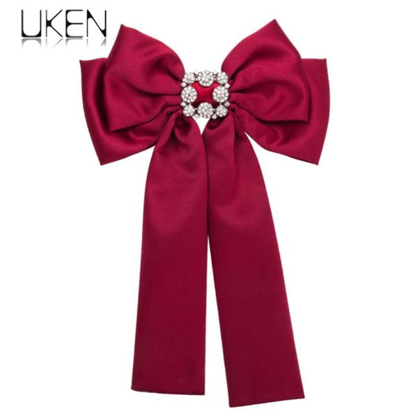 Pins, broches uken moda mulheres preto cor vermelha cor longa fita de cetim gravata acessórios de colarinho gravata pin bowknot camisa
