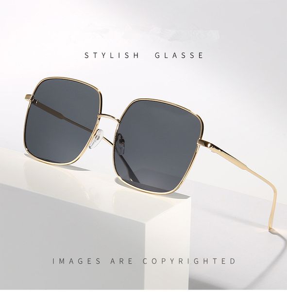 

korean men and women square retro sun glass metal sunglasses, White;black