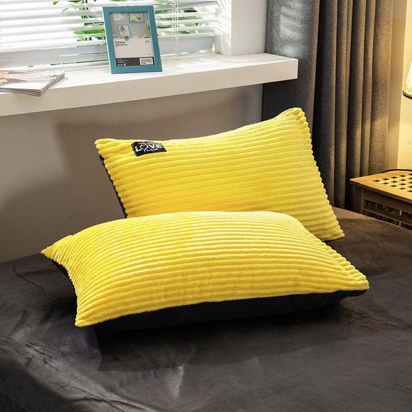 Подушка корпус Oloey Solid Color Pillowcases 2 штуки коралловые флисо