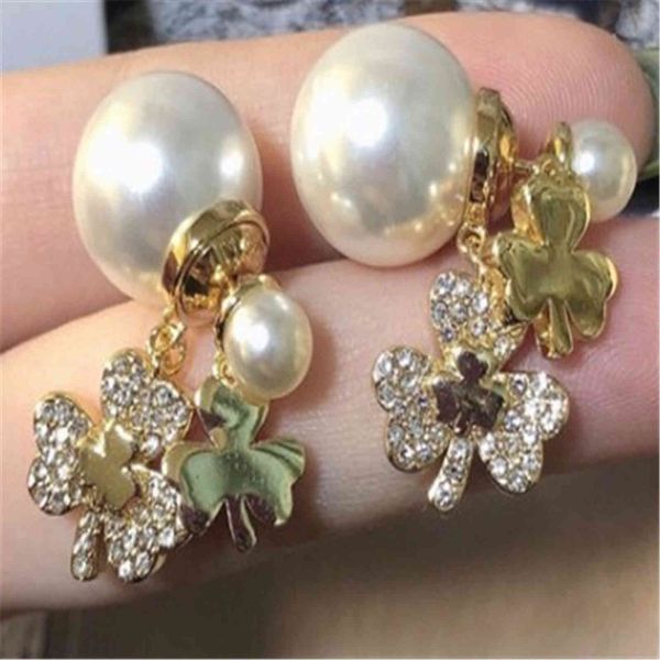 

70% off new april pearl earrings, Golden
