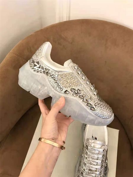 

wholesale luxury crystal platform shoes. classic appearance pattern sparkling rhinestones. tailored for female friends