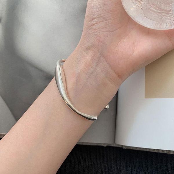 

bangle south korea dongdaemun solid geometric irregular flow line bracelet female light luxury forest student high sense, Black