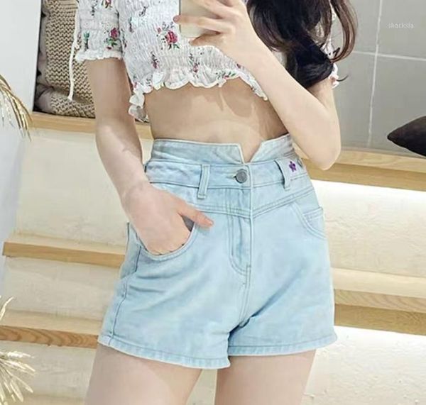 

daisy embroidered high-waist women denim shorts casual wild lady 2021 spring summer women's, White;black