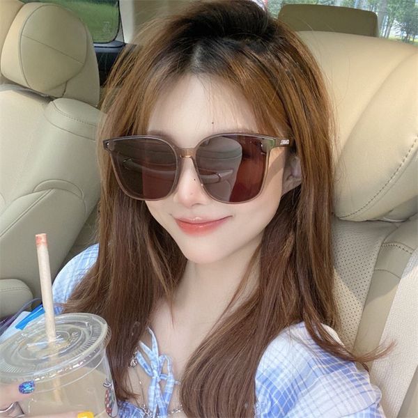 

2021 box sunglasses ins net red same small face sunglasses ch7636, White;black