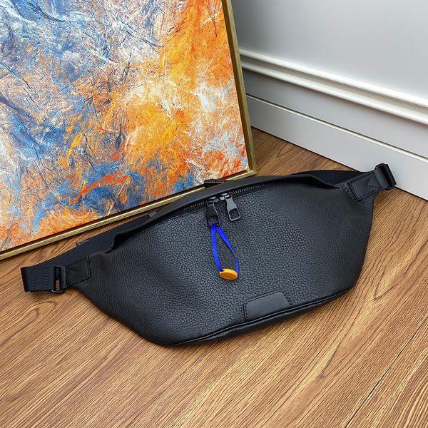 

designer luxury discovery waist bags retro casual chest leather messenger bag embossed checkerboard cross body
