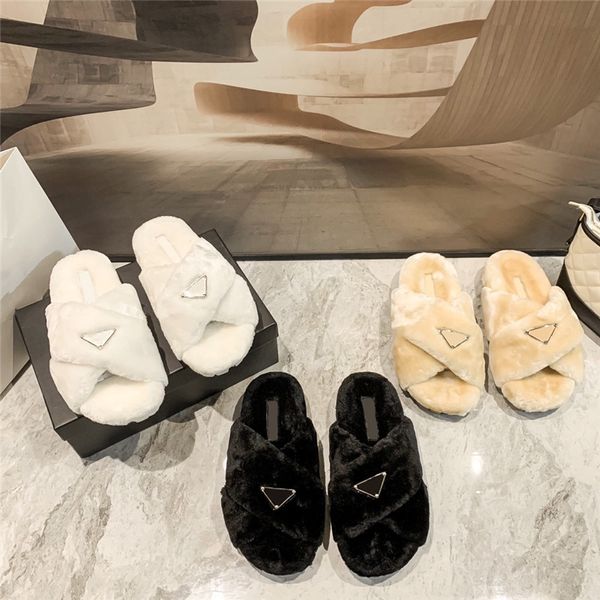 Chinelos de lã Designers Mulheres Chinelos Slide Cross Winter Fur Fluffy Furry Letras Sandálias Quentes Confortáveis Slides Fuzzy Girl Flip Flop Slipper Flat Grande Tamanho 35-41