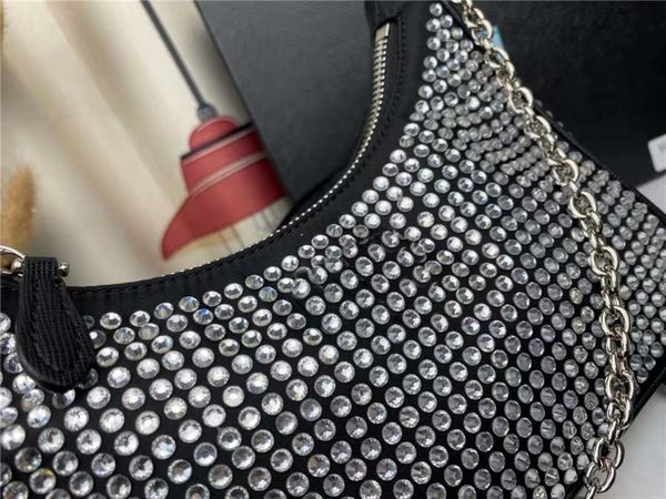 Neueste Luxusdesigner Strass-Hobo-Taschen, wunderschönes Glitzern, Diamanten, breiter Riemen, Umhängetasche, Bling Blings, Diamante, modische Umhängetaschen, Geldbörse 1NE515