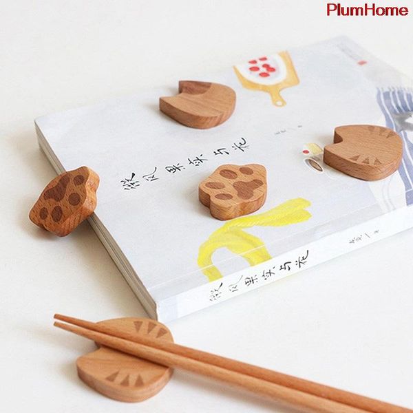 

chopsticks wooden chopstick rest beech wood cat kitchen cartoon tableware