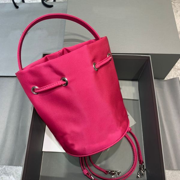 

2021 famous brand portable bucket bag designer messenger bags multifunctional large capacity women fashion handbag