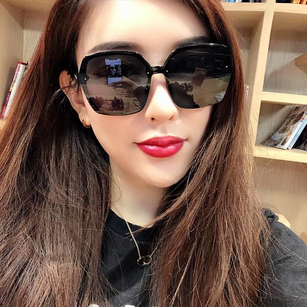 

sunglasses glasses men's driving women's round face large douyin online influencer uv-proof retro frame, White;black