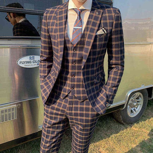

luxury suits blaze 2021 three piece set korean british slim fit lattice casual busins suit men's, Black