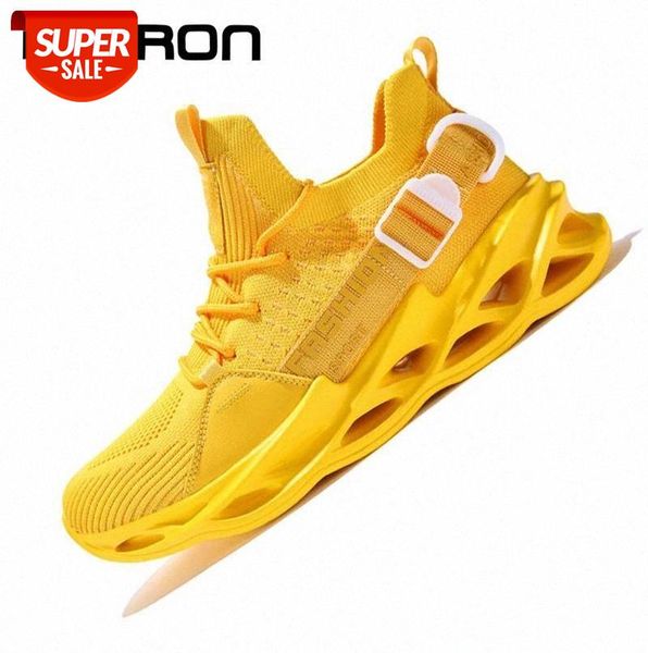 

2020 new flying weave super light men's casual shoe outdoor sport shoes mens cushioning non-slip mesh walking shoes men sneaker #am9v