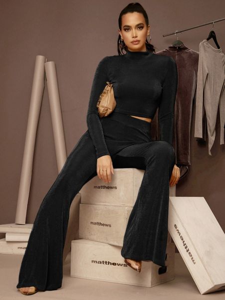 

mock neck solid tee & flare leg pants set k0p4#, White