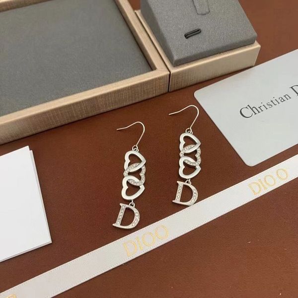 

fine jewelry online 2021 new fashion red, the same light luxury style, love tassel earrings, exquisite and versatile earrings 65% off store, Golden;silver