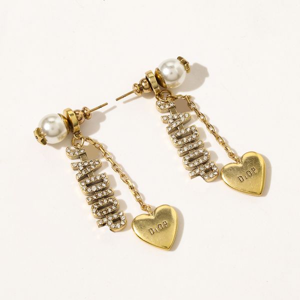 

2021 luxury designer jewelry 2021 letter earrings alloy pearl diamond peach heart long earrings, Golden;silver