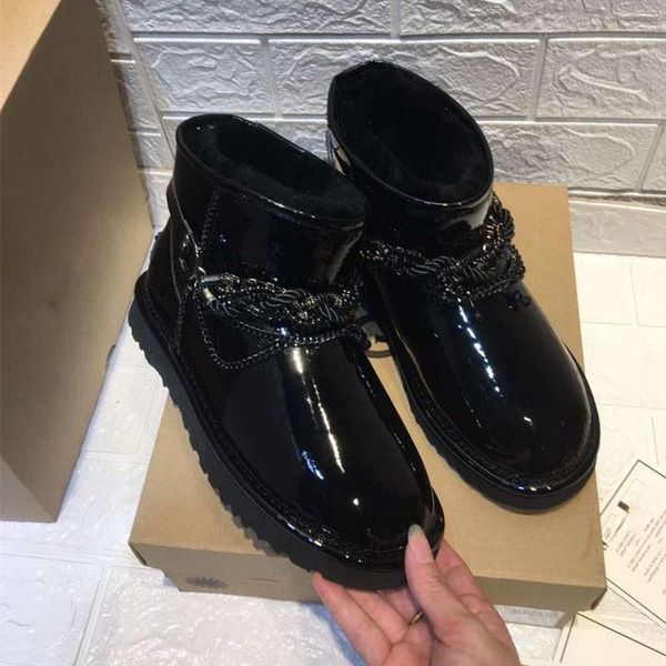 

boots 2021 winter fashion patent leather snow women mental chain decor shearling plus wool slip-on design shoes, Black