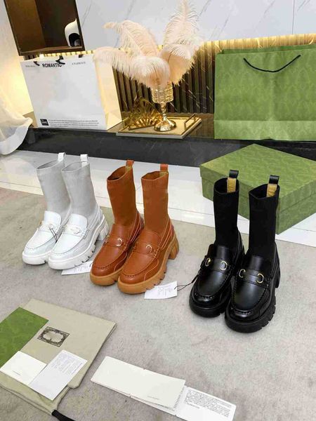 

2021 designer ladies long socks boot women interlocking double g jacquard striped ankles boots fashion winter thick sole embroidered print a, Black