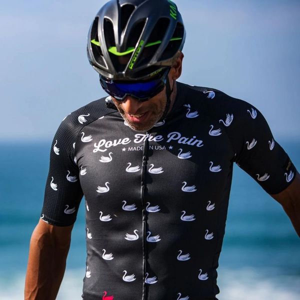 Les vestes de course aiment la douleur cycliste de douleur upf50 blanc swans noir motif de vélo de vélo masculin 2021 d'été rapide sèche sèche