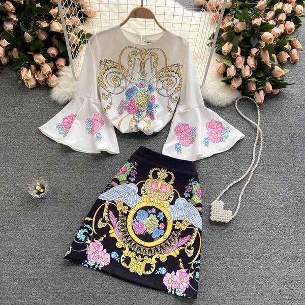 

vintage printted two piece set omen summer o-neck flare sleeve blouse shirt and black print a-line mini skirts suits, Gray