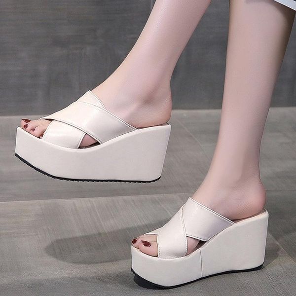 Slippers Casual High-Heeled Shoes Lady Platform Slipers Women On A Wedge Low Slides Luxury 2021 Soft Summer Rome PU Rubber Fabri
