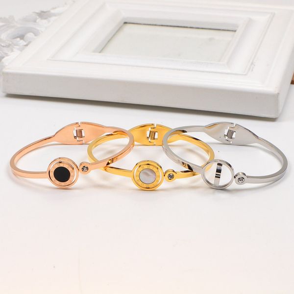

fashion designer bangles b letter roman numerals black and white rotating diamond hollowed titanium steel bracelet couple jewelry wholesale