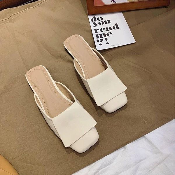 

slippers 2021 summer ladies' outer fashion non-slip comfortable square toe flat casual half drag beach sandals, Black