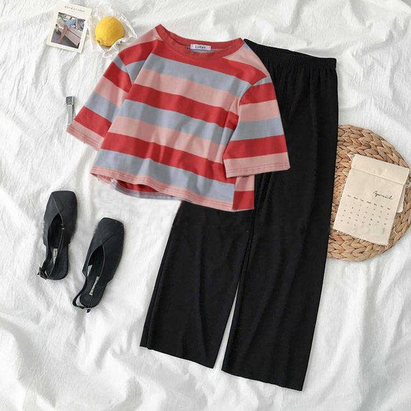 Donne 2020 Estate New Streetwear Chic Set Femmina Casual T-shirt a strisce corte + Pantaloni All-Match Vestiti allentati 2 pezzi Set L199 Y0702