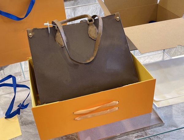 

handbag luxurys bags designer tote bag branded crossbody exclusive custom heavy brand counter onthego ofs double color of