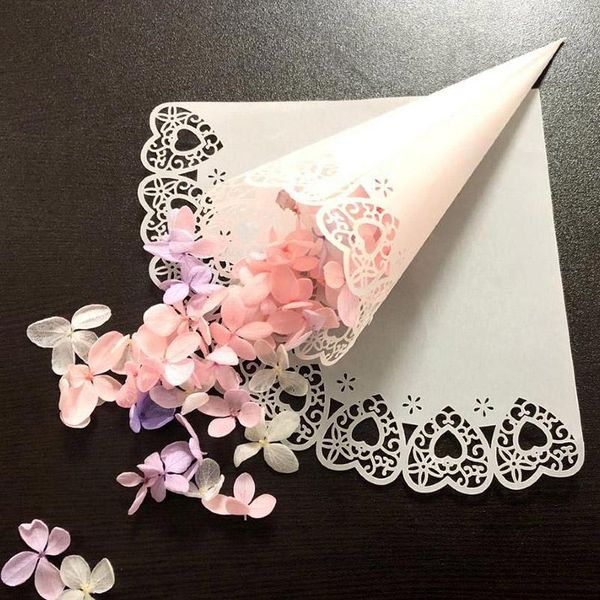 

10pcscustom wedding white confetti love lace paper petals candy placed natural cones for party decoration