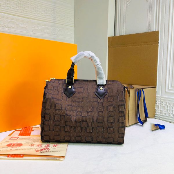 

quality fashion luxurys high shoulder bag onthego medium tote women designers handbags by the pool monograms embossing messenger designer ba