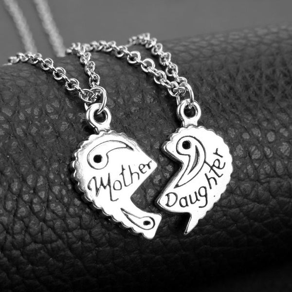 

pendant necklaces 2pcs/set mother daughter heart necklace metal splicing engraved letter love for women girls mom party jewelry gift, Silver