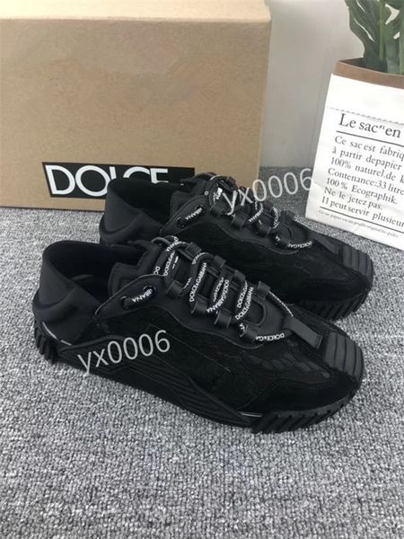 

2021 fashion rhyton leather sneaker mens designer shoes strawberry wave mouth tiger web print luxury vintage trainer women designers womens, Red;white