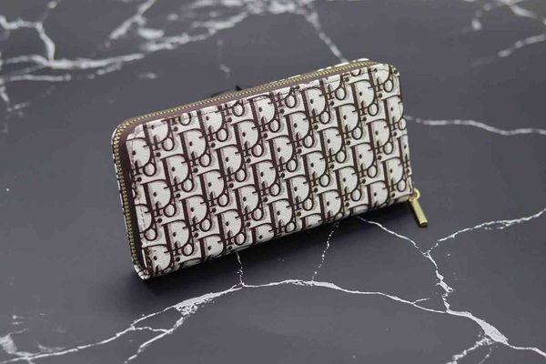

2022 designer bags long wallet women's korean version new single zipper handbag printed capacity mobile phone bag large letter, Red;black