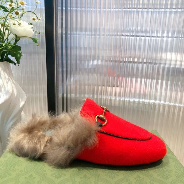 

2021 ss women's shoes fashion casual designer low-heeled luxury outdoor furry half-support size 35-41, Red;white