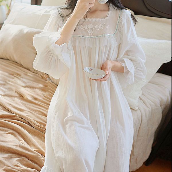 

Retro Style Womens Princess Dress Lace Ribbon Sleepshirts.Vintage Embroidered Nightgown.Ladies Girls Nightdress Home Sleepwear, Pajama set