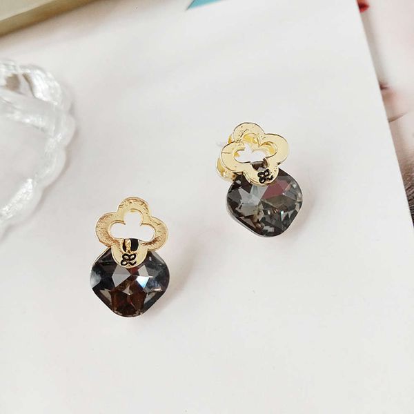 

allergy pin, 2020 tiktok, black leaflet ring, korean fashion ear jewelry lady