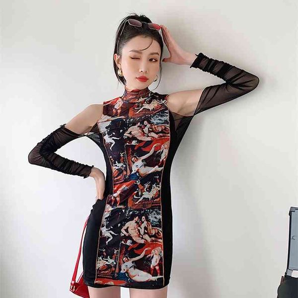 Korobov Neue Chic Cartoon Print Street Kleid Frauen Off Schulter Sexy Dünne Mini Kleider Koreanische Mode Sommer Kleid 210430