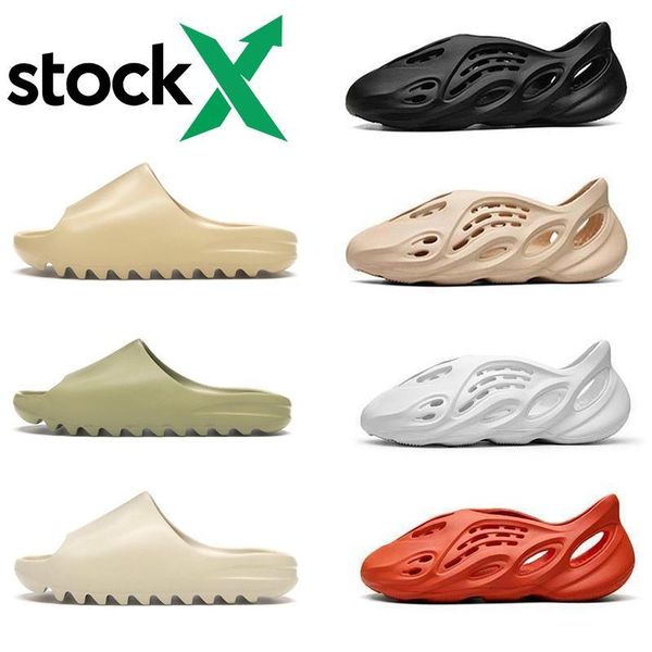 

2021 comfortable kanye slides west slippers desert sand summer brown flat men women beach resin slide sandal mens womens slipper graffiti bo, Black