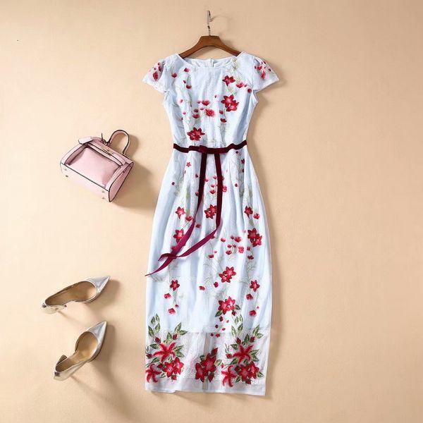 

casual dresses new european and american women's dresses for spring with short sleeves fashionable flower embroidered slit dress zhp7, Black;gray