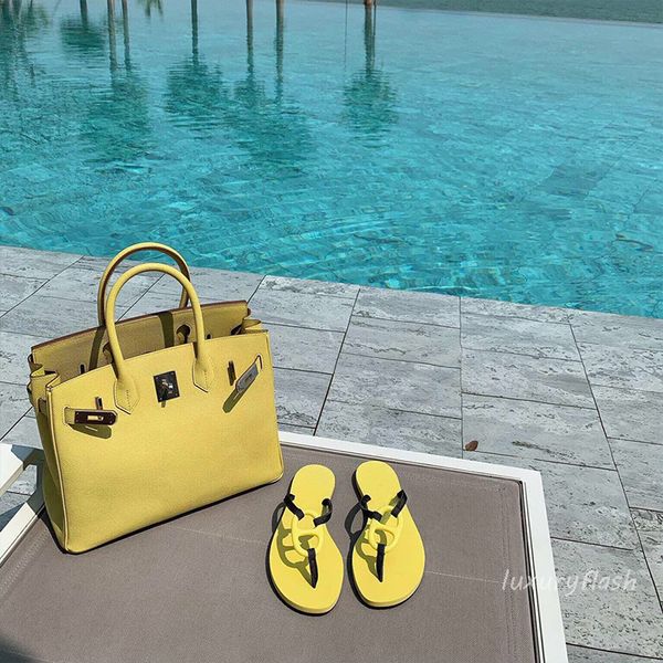 

2021 fashion candy color slippers comfortable simple summer casual sandals beach grass park outside designers shoes flip flops, Black