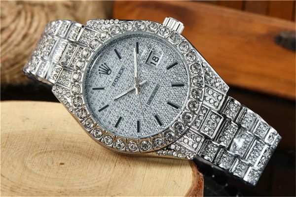 

2021 mens watch shinning diamond iced out gold watches fashion stainless steel men quartz movement montre gift party wristwatch clock, Slivery;brown