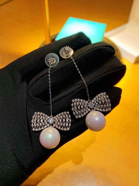 

stud earrings d family caibao pink pearl with s925 silver ear nails, Golden;silver