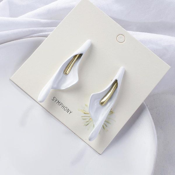 

europe vintage calla lily flower drop earrings geometric enamel white irregular flowers women tv show jewelry dangle & chandelier, Silver