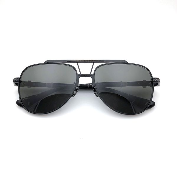 

sunglasses fashion men and women avant-garde personality trend pilot, White;black